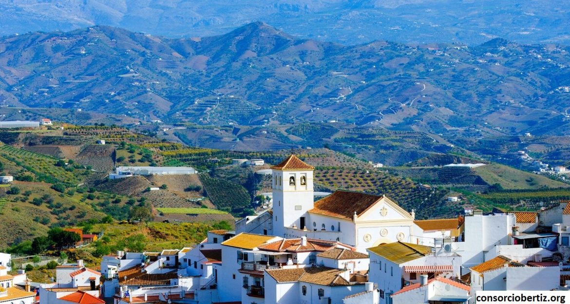 Velez-Malaga, Ibu Kota Axarquia Comarca Yang Menjadi Tempat Wisata